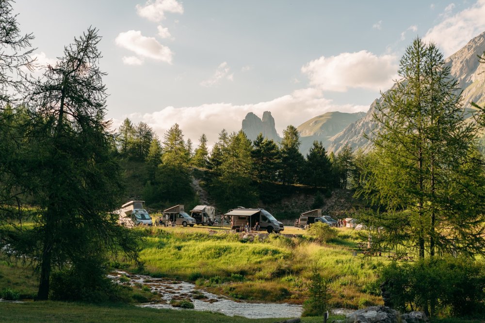 Camping Mistral Valle Maira Piemont Stellplatzdetails und Preise